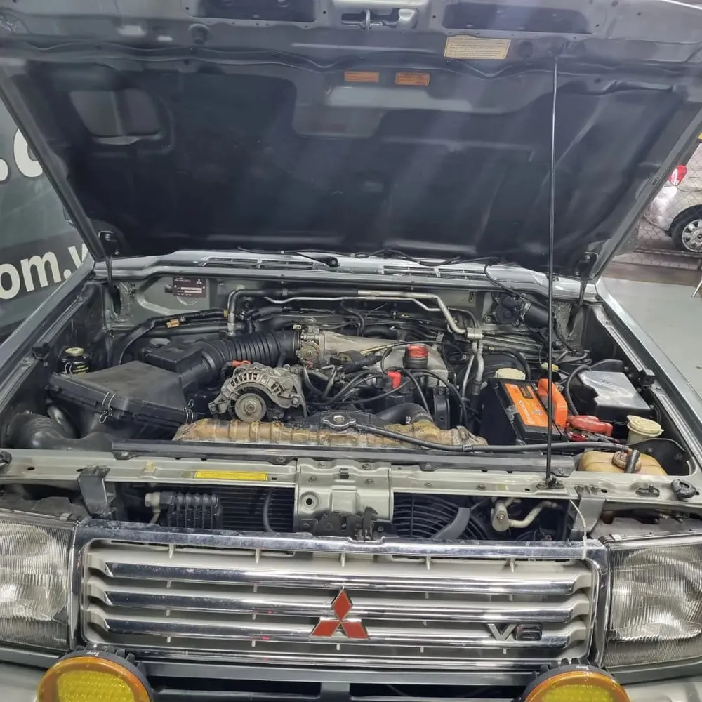 Vista 5 del vehículo: Mitsubishi Montero