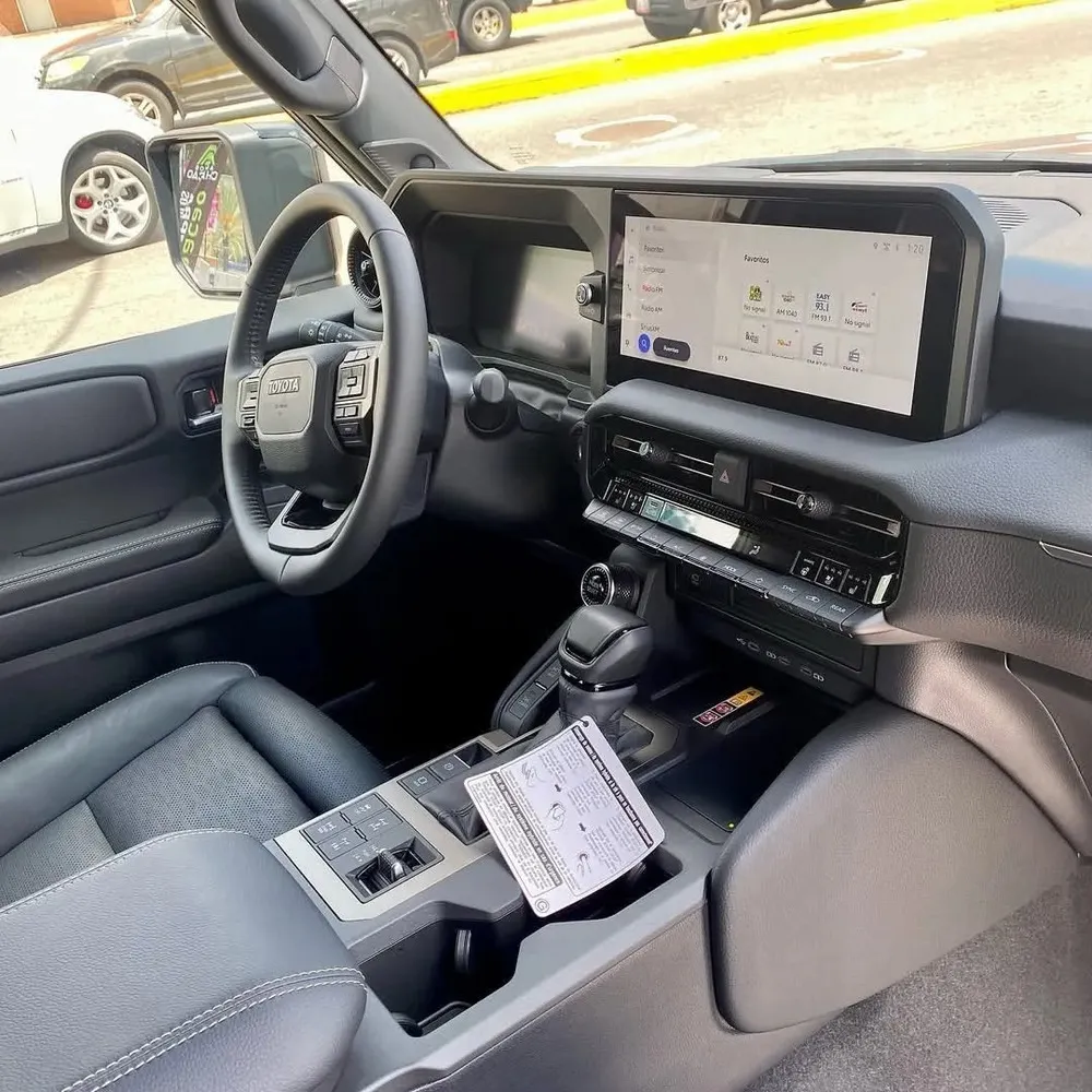 Vista 7 del vehículo: Toyota Land Cruiser
