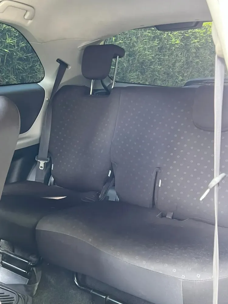 Vista 13 del vehículo: Toyota Yaris