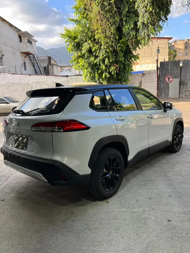 Vista 4 del vehículo: Corolla Cross