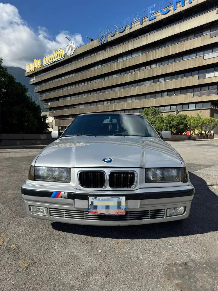 Vista 18 del vehículo: Bmw 328i