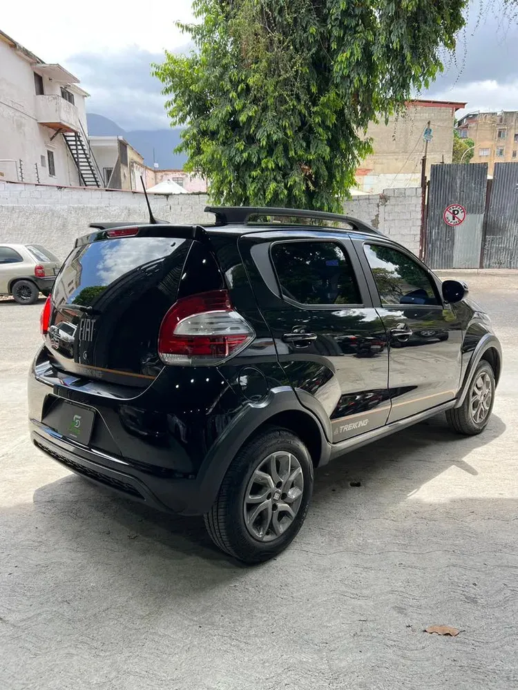 Vista 4 del vehículo: Fiat Mobi