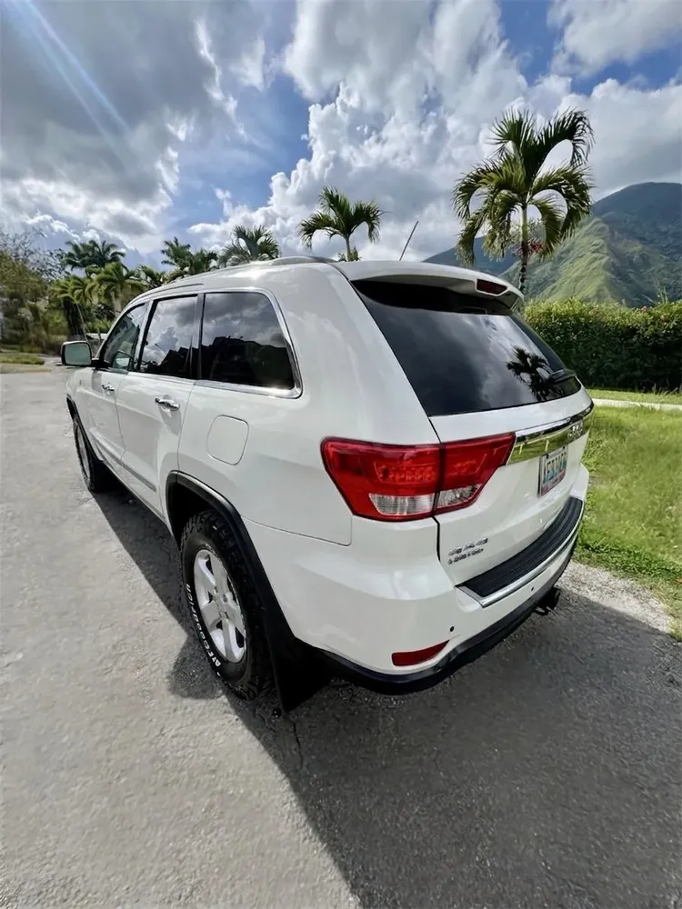 Vista 7 del vehículo: Jeep Grand Cherokee