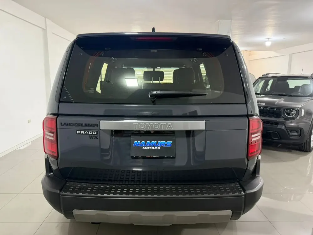 Vista 3 del vehículo: Toyota Prado