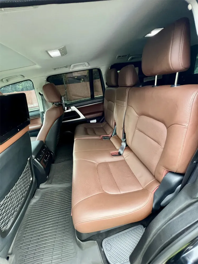 Vista 11 del vehículo: Toyota Land Cruiser