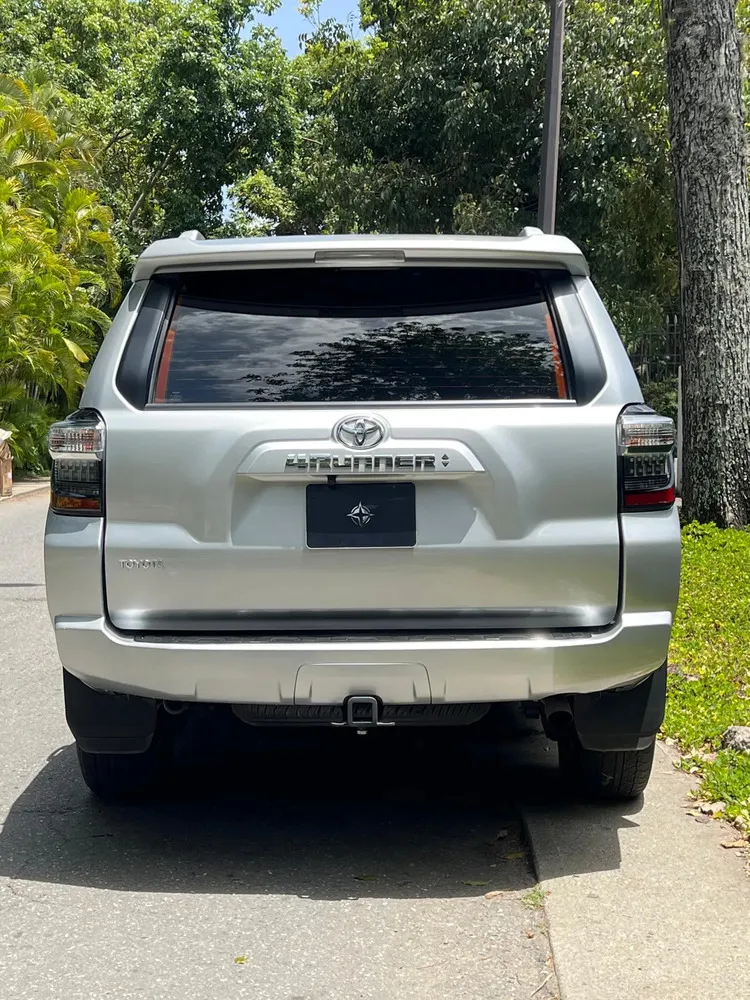 Vista 7 del vehículo: Toyota 4Runner