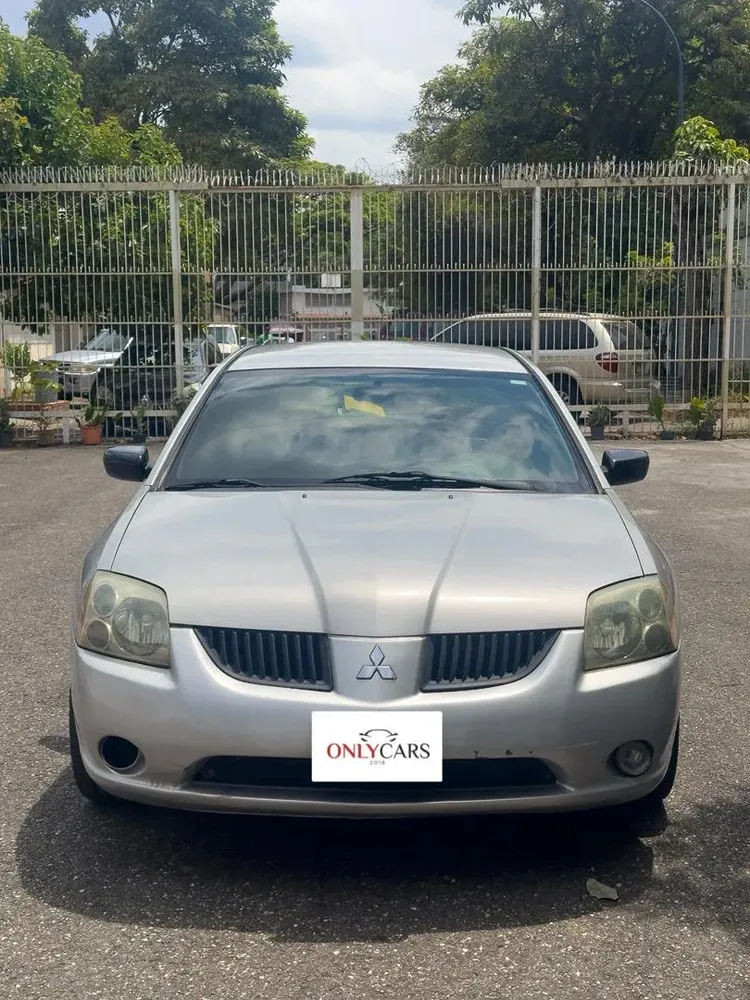 Vista 3 del vehículo: Mitsubishi Galant