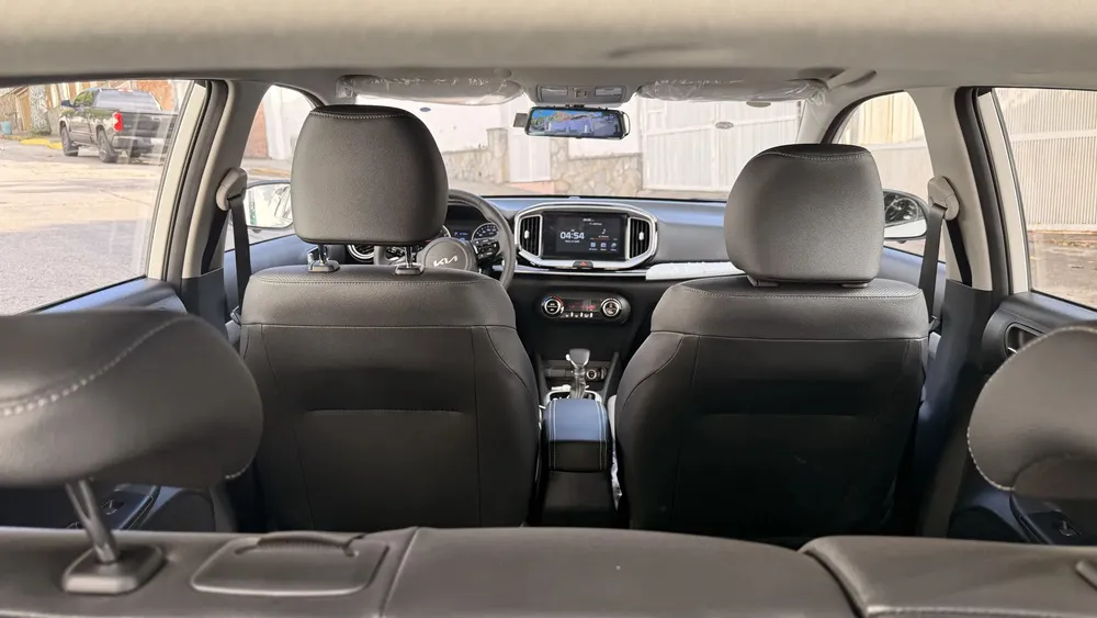 Vista 7 del vehículo: Kia Kx1