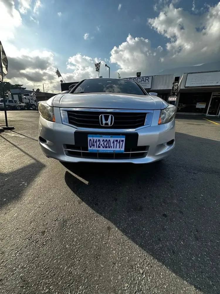 Vista 2 del vehículo: Honda Accord