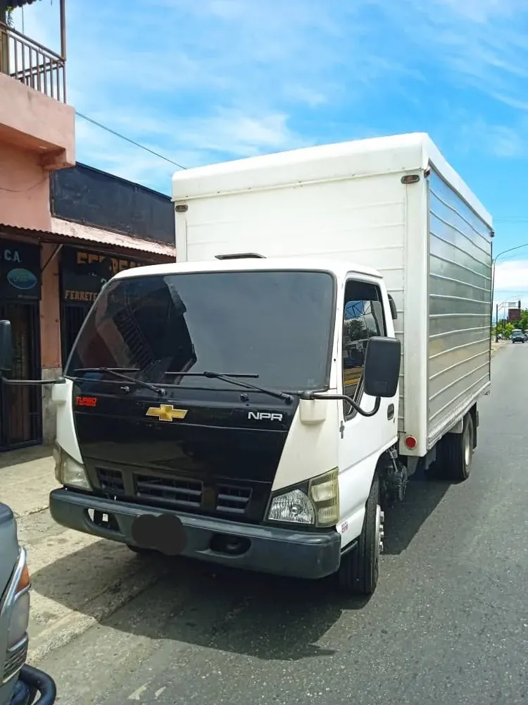 Chevrolet NPR 2011 - Vista principal