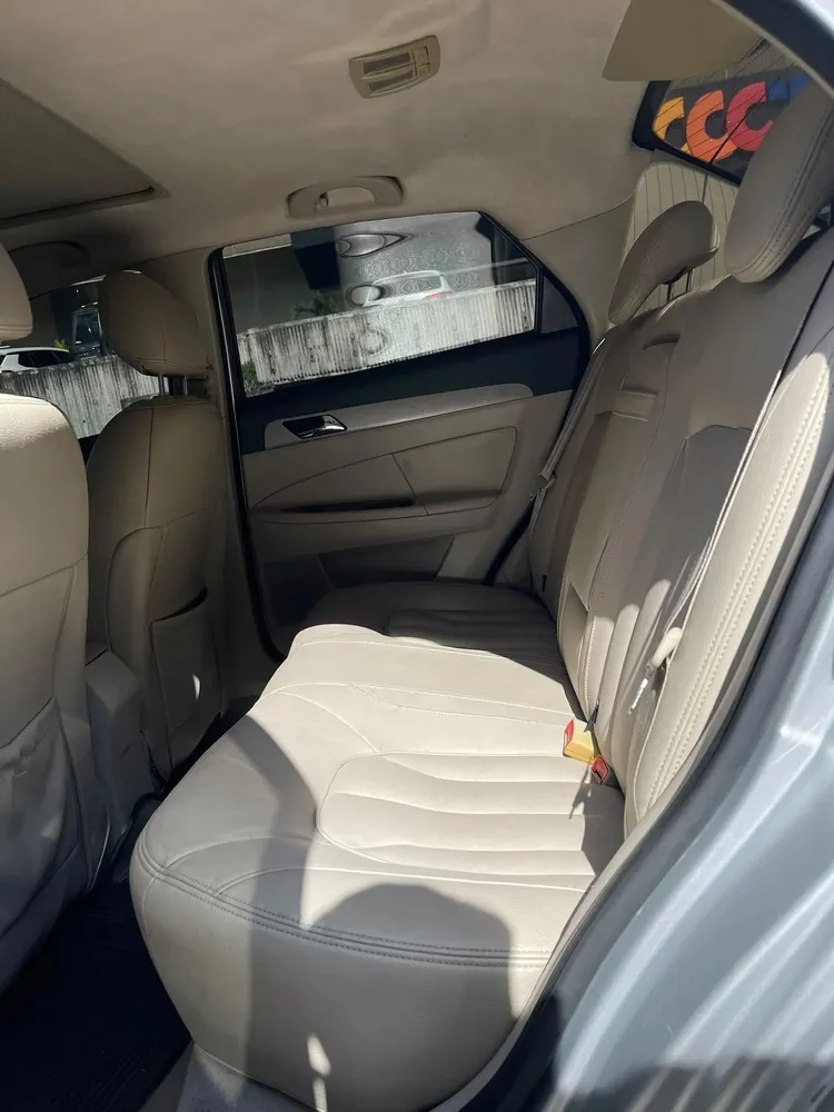 Vista 6 del vehículo: Donfeng S20