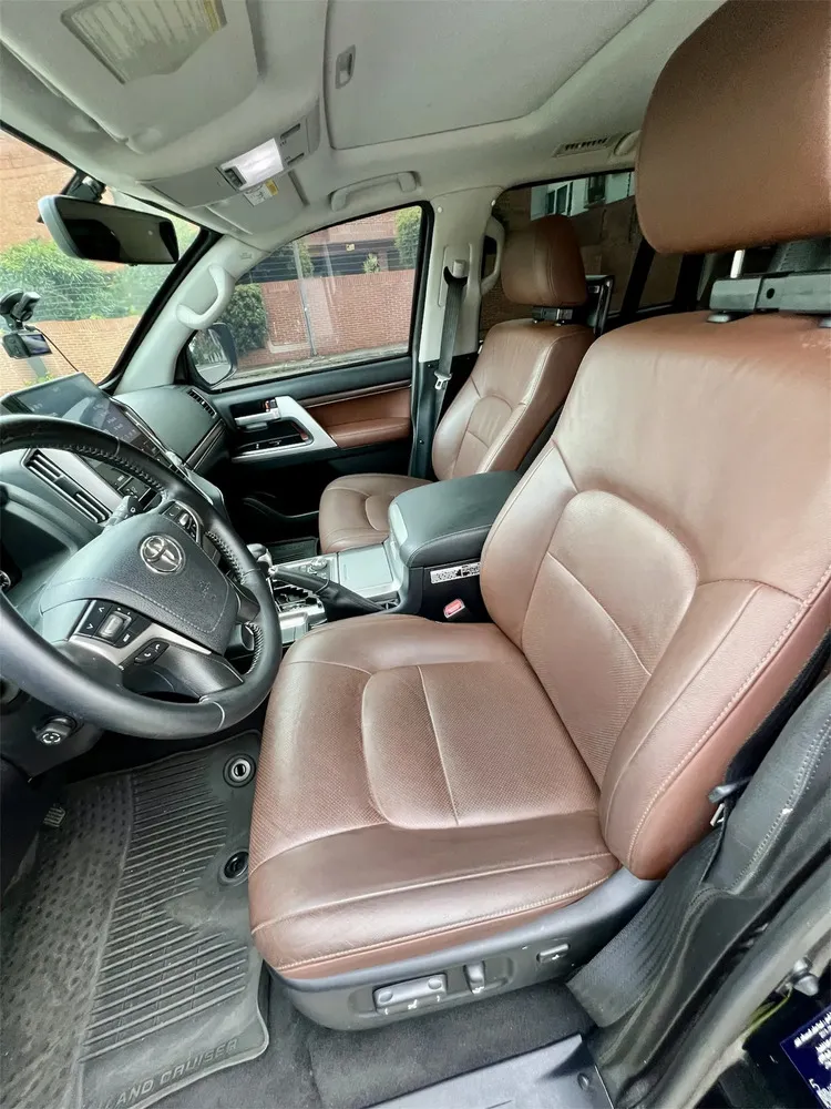 Vista 9 del vehículo: Toyota Land Cruiser