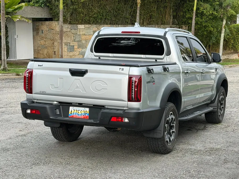 Vista 7 del vehículo: Jac T9