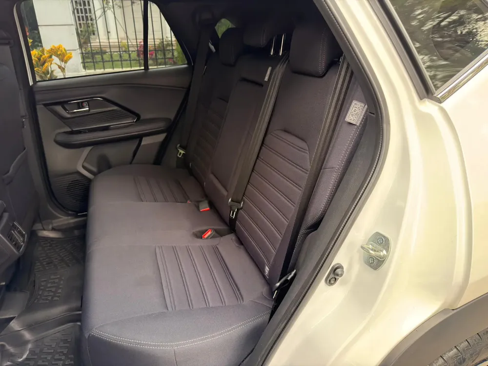 Vista 7 del vehículo: Toyota Yaris