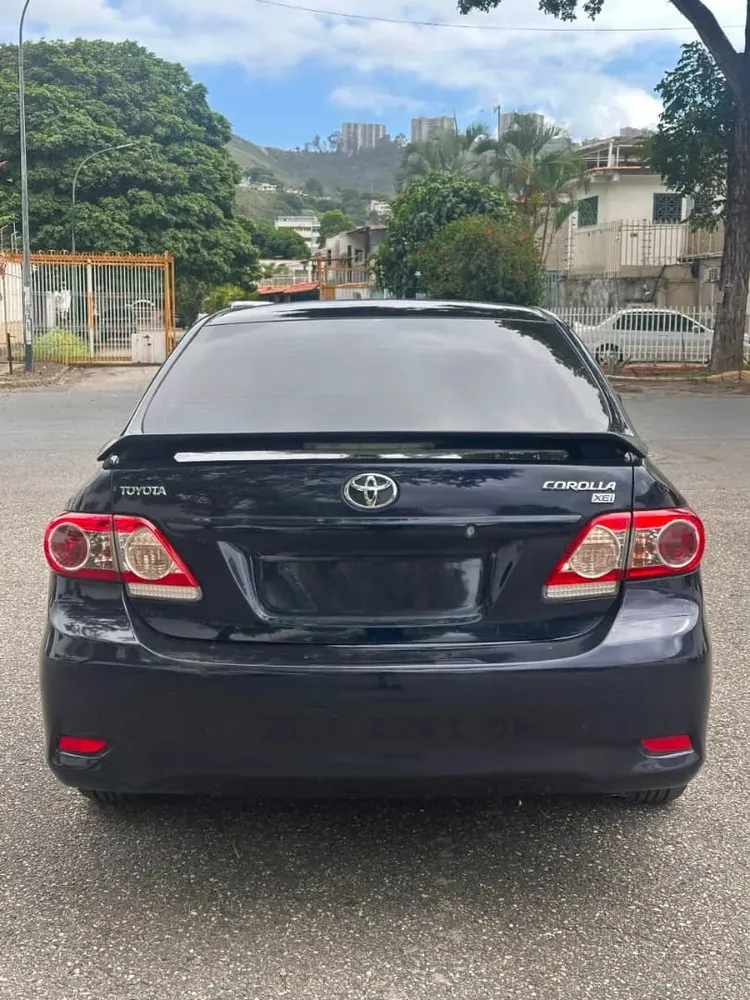 Vista 6 del vehículo: Toyota Corolla