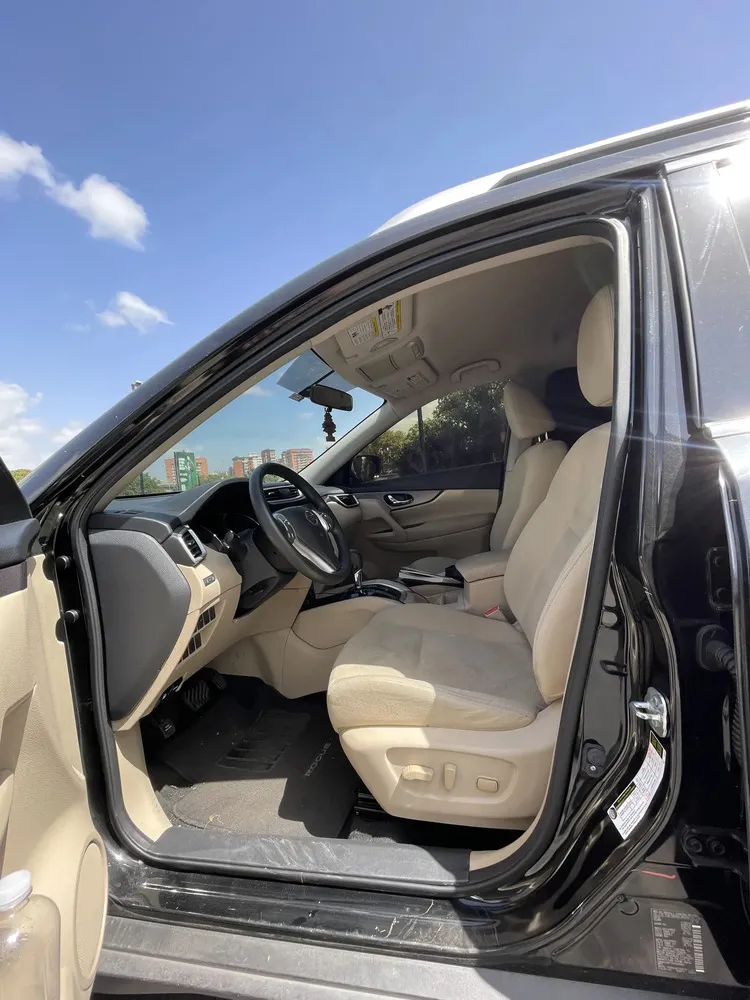 Vista 15 del vehículo: Nissan Rogué