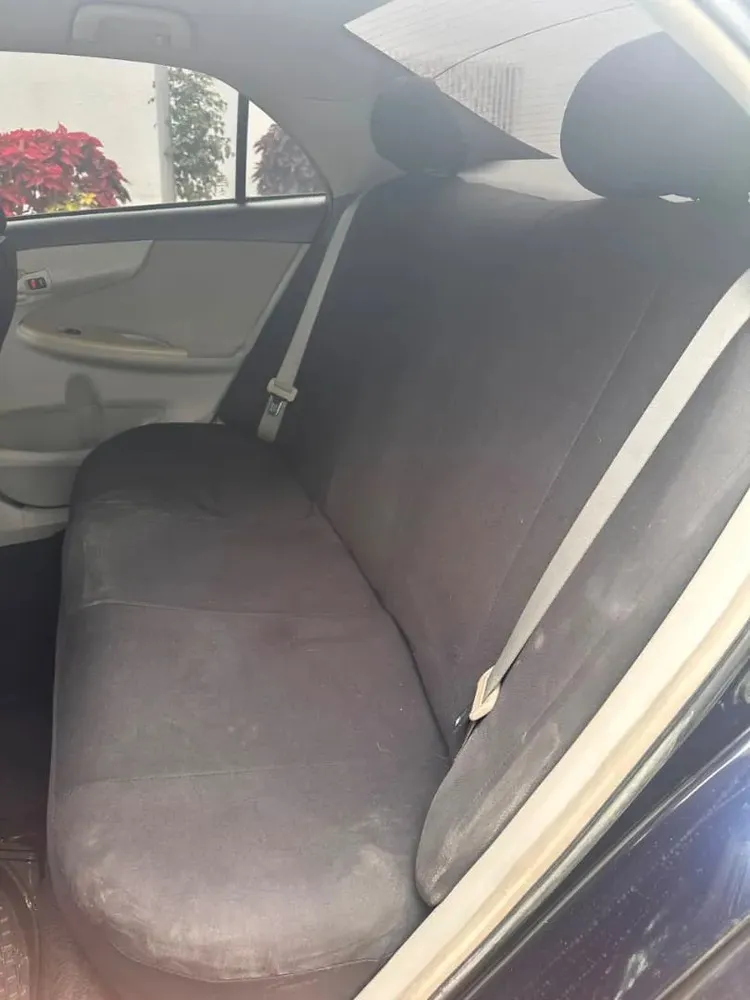 Vista 7 del vehículo: Toyota Corolla