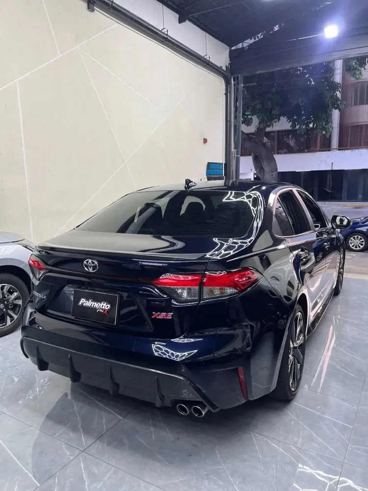 Vista 9 del vehículo: Toyota Corolla