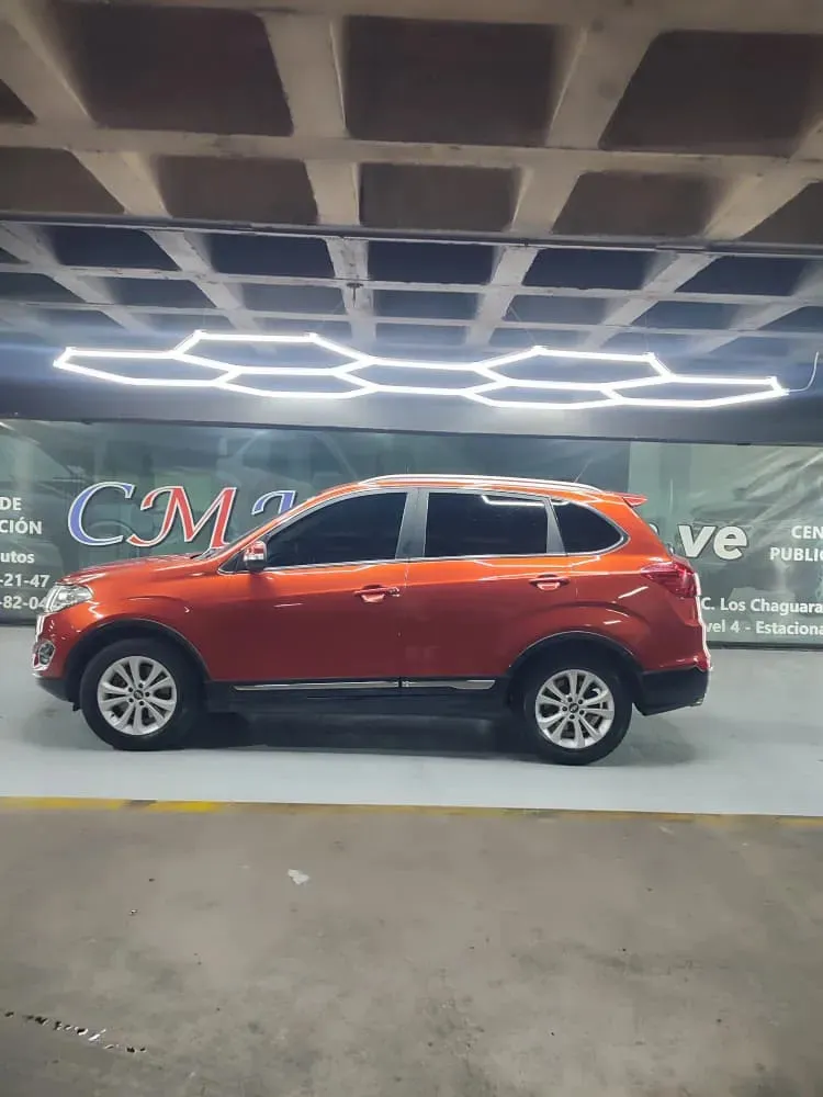 Vista 8 del vehículo: Chery Tiggo