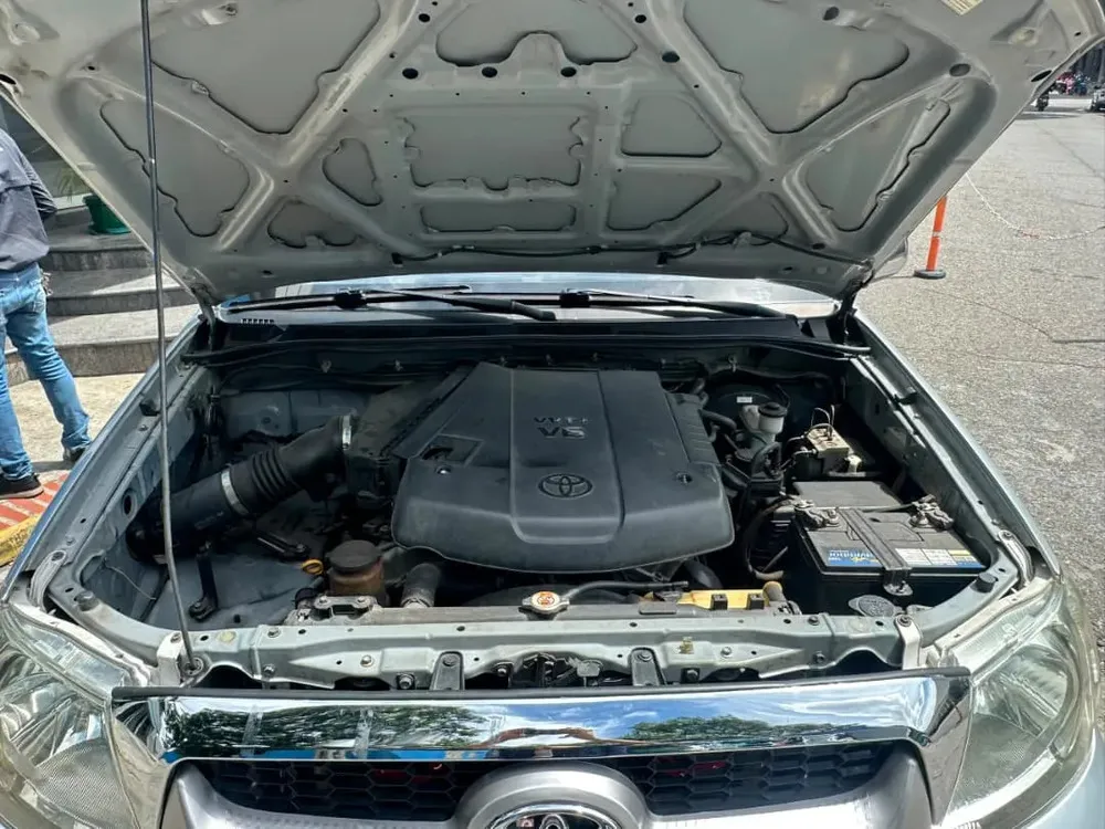 Vista 6 del vehículo: Toyota Hilux