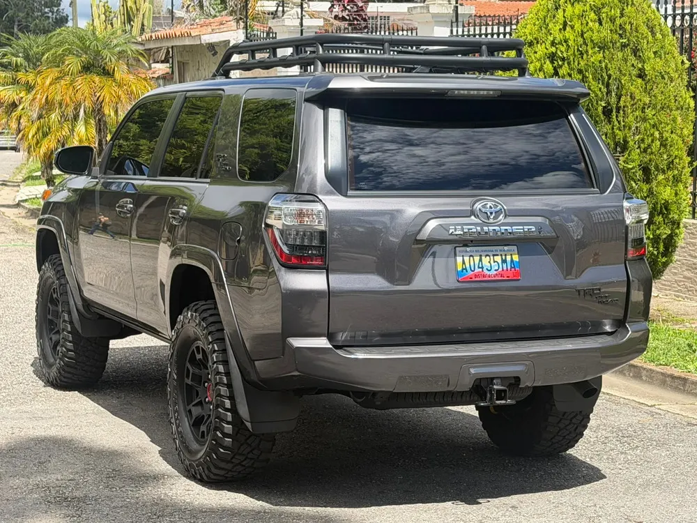 Vista 7 del vehículo: Toyota 4runner