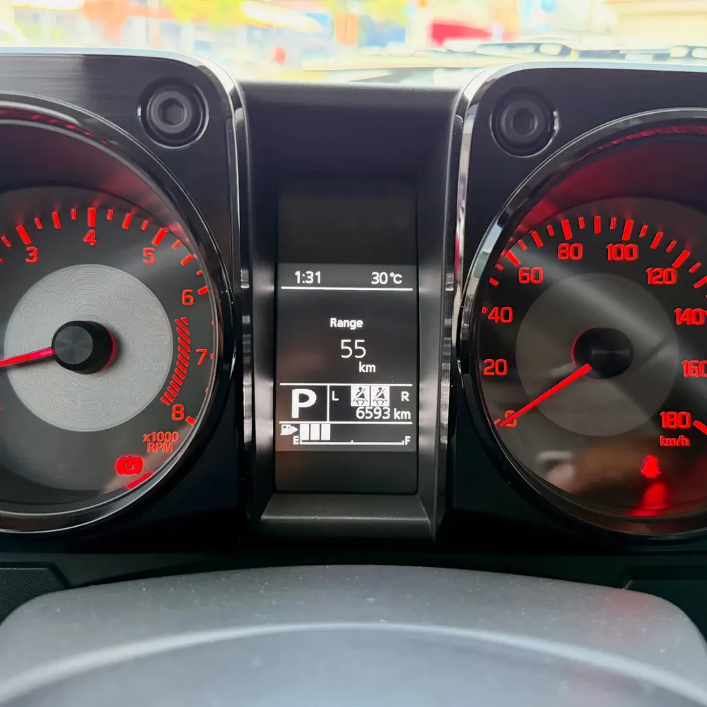 Vista 8 del vehículo: Suzuki Jimny