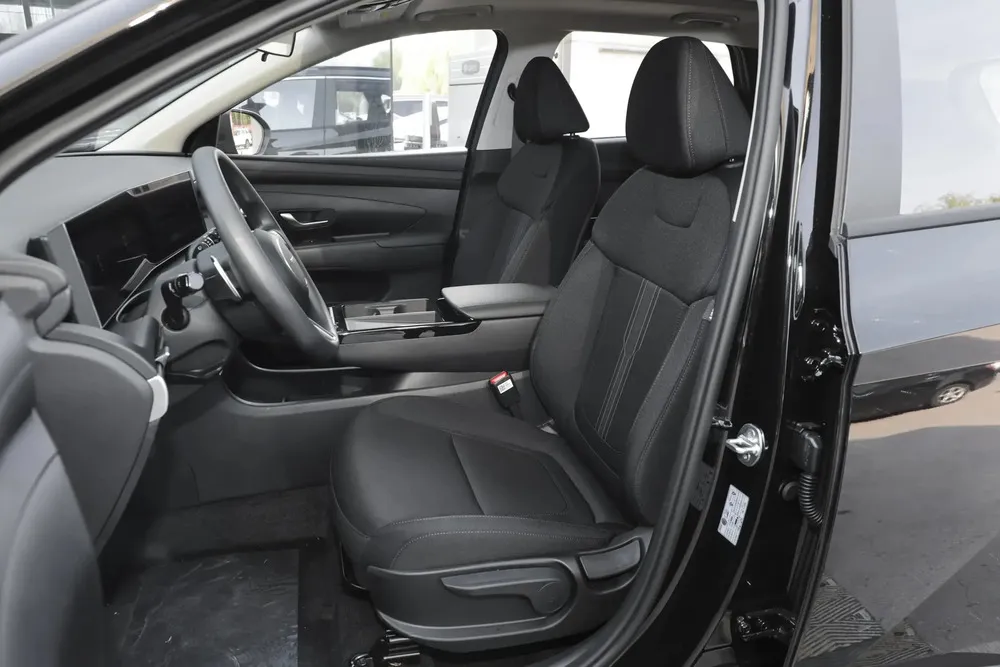 Vista 14 del vehículo: Hyundai Tucson