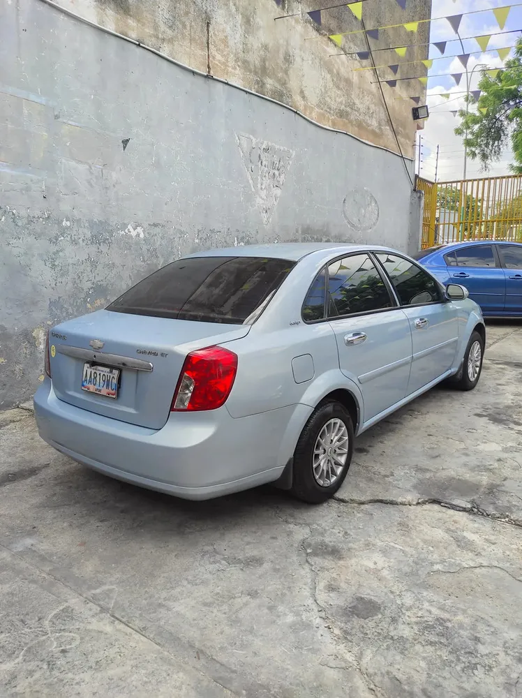 Vista 3 del vehículo: Chevrolet Optra