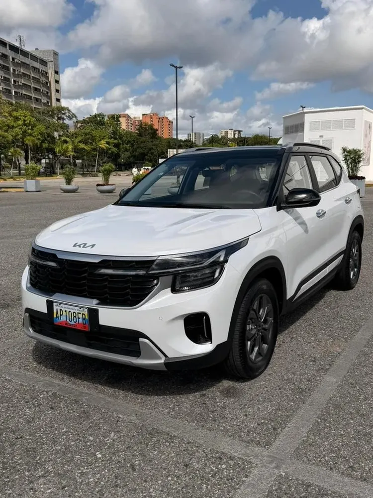 Vista 5 del vehículo: Kia Seltos