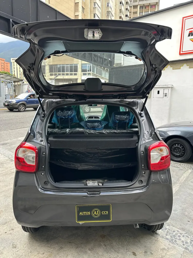 Vista 17 del vehículo: Suzuki Alto