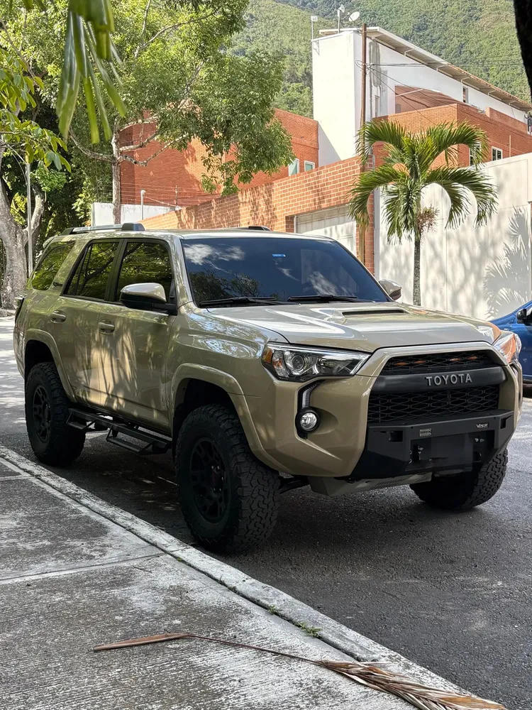Vista 7 del vehículo: Toyota 4Runner
