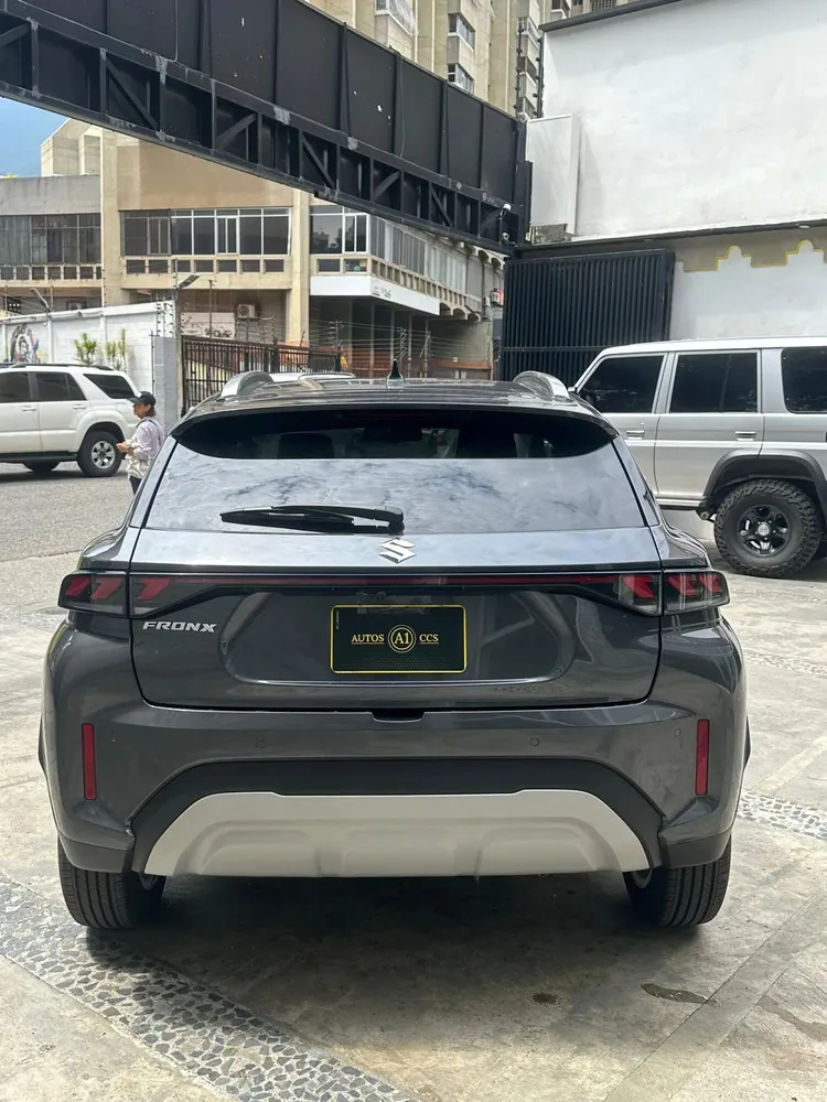 Vista 14 del vehículo: Suzuki Fronx