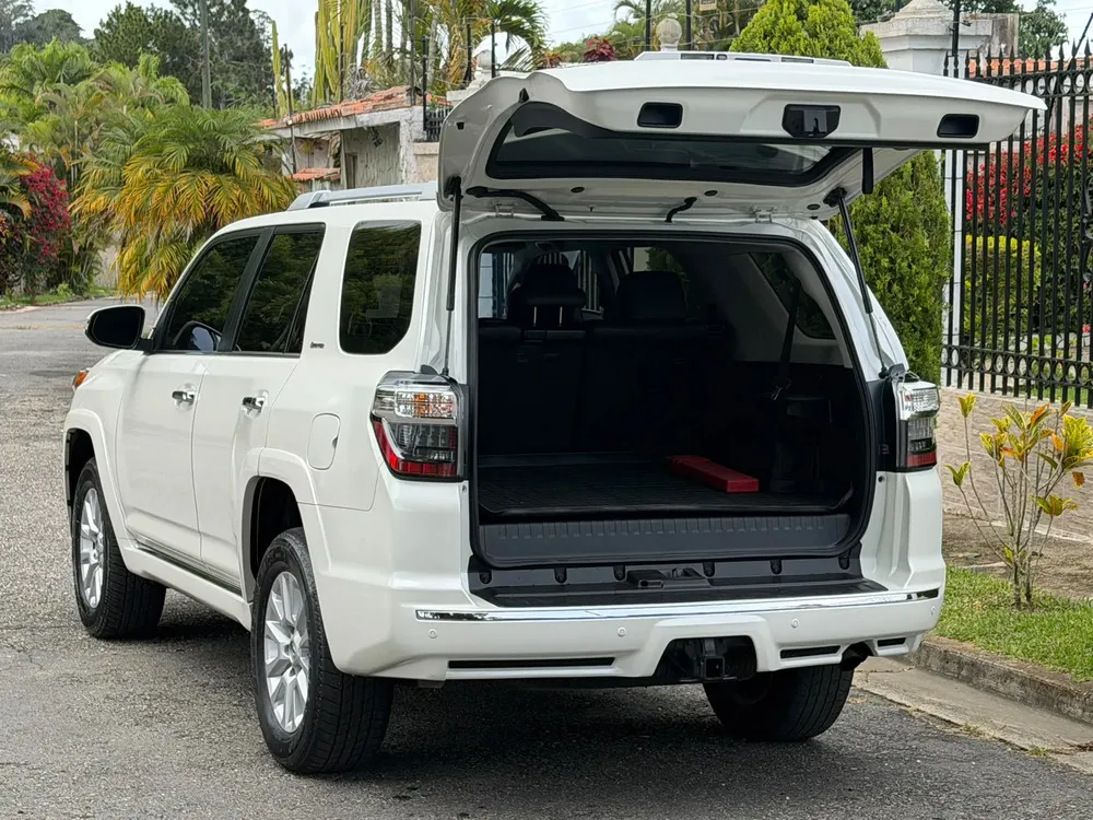 Vista 5 del vehículo: Toyota 4runner