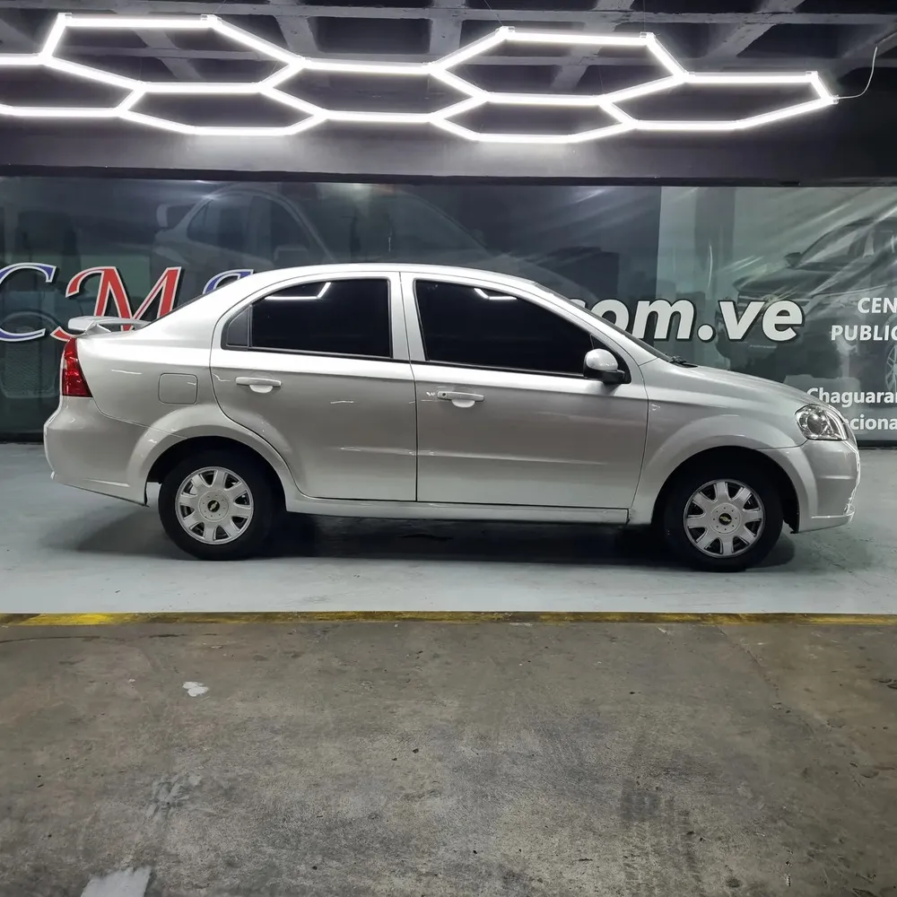 Vista 9 del vehículo: Chevrolet Aveo