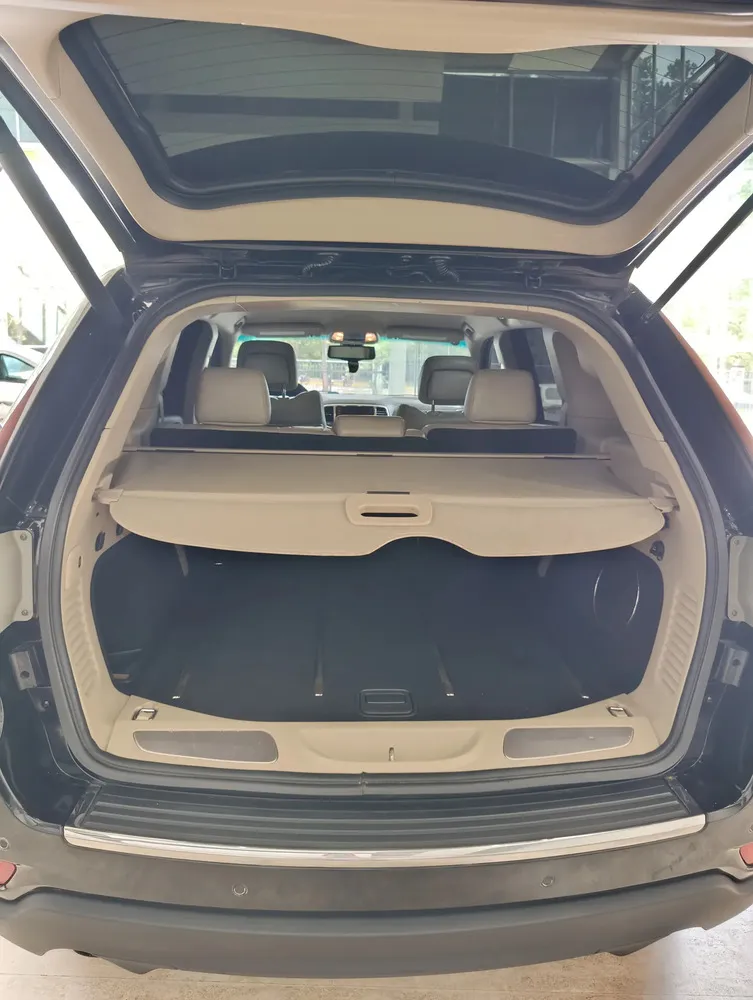 Vista 13 del vehículo: Jeep Grand