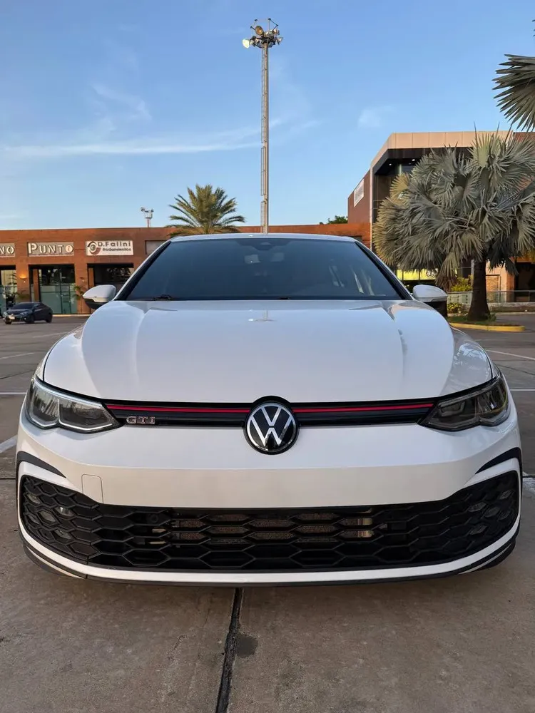 Vista 2 del vehículo: Volkswagen Golf