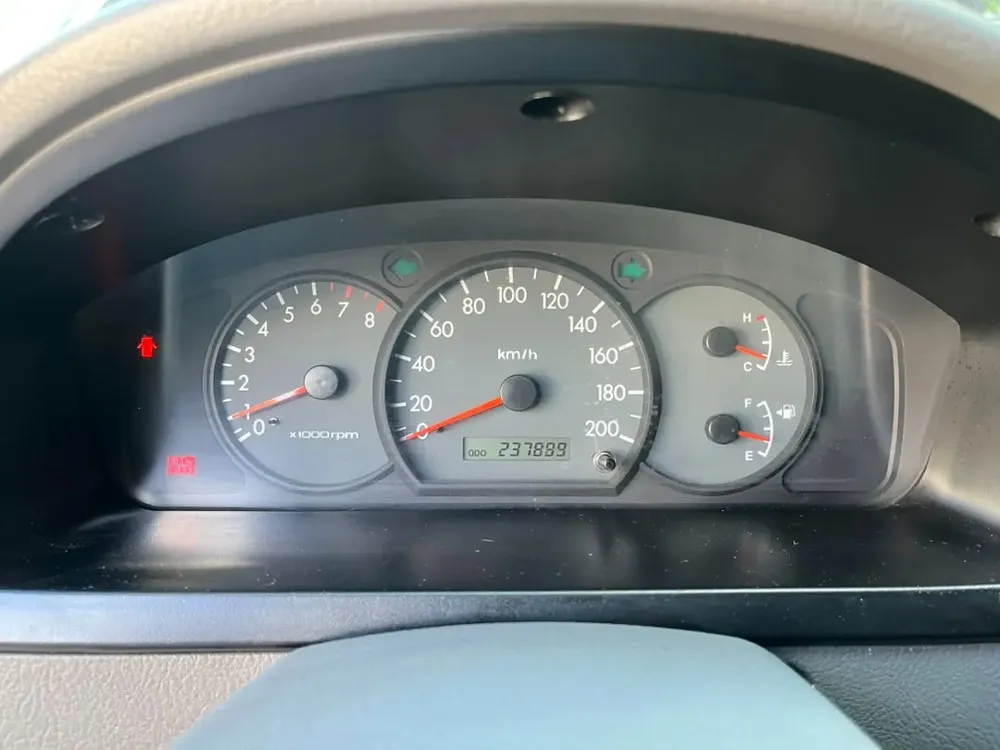 Vista 8 del vehículo: Kia Rio