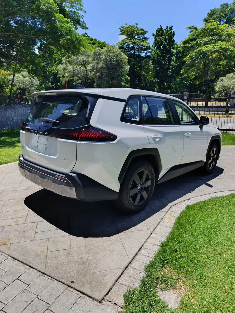 Vista 7 del vehículo: Toyota RAV4