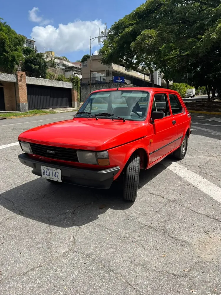 Fiat 147 - Foto 1