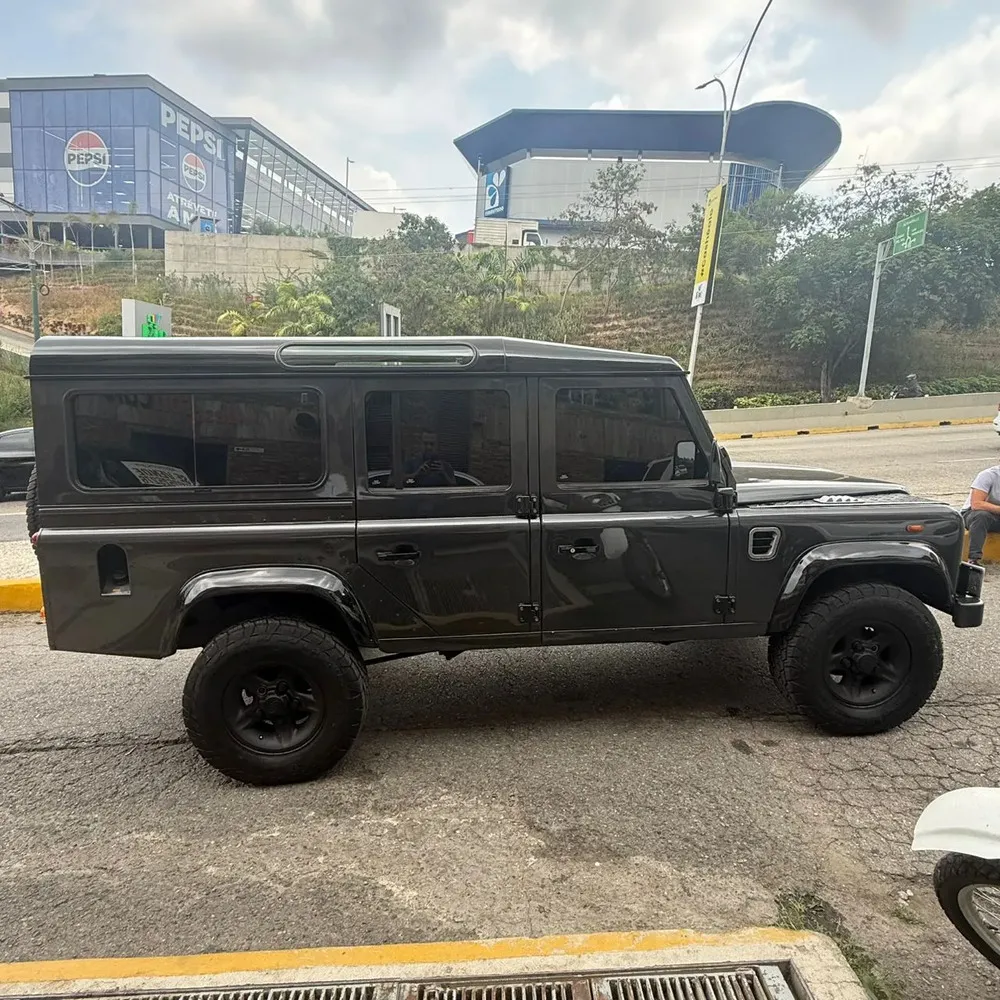 Vista 3 del vehículo: Land Rover Defender