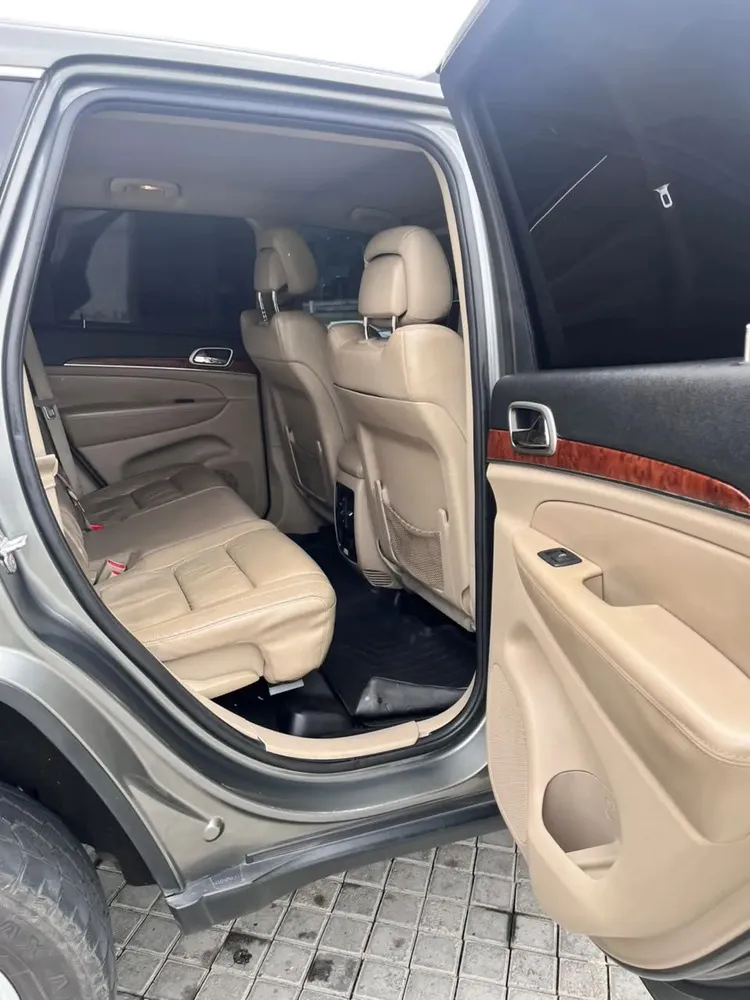 Vista 16 del vehículo: Jeep Grand