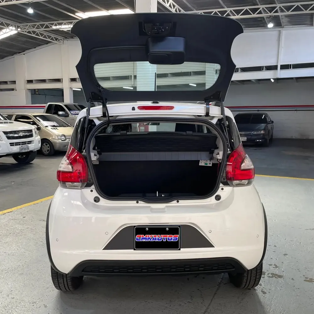 Vista 10 del vehículo: Fiat Mobi