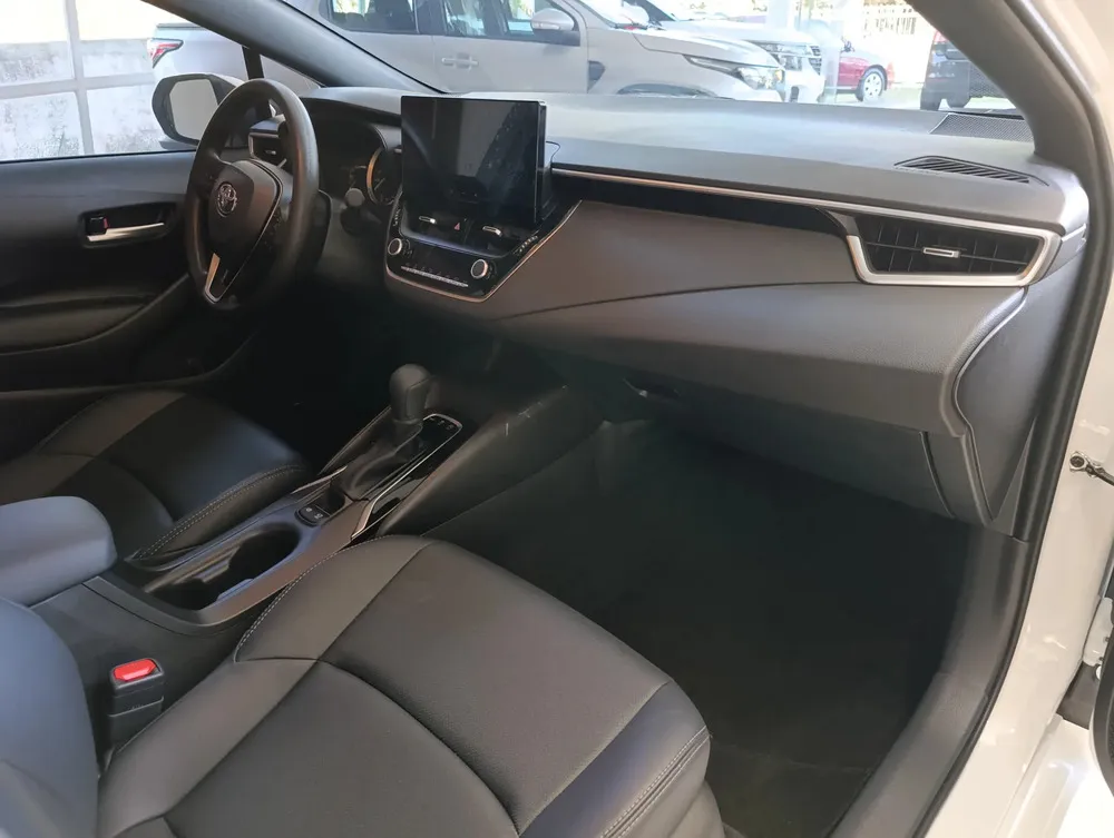 Vista 16 del vehículo: Toyota Corolla
