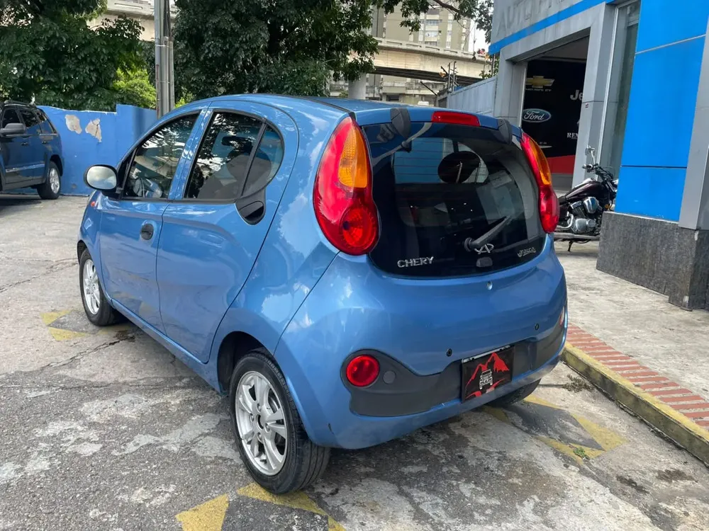 Vista 4 del vehículo: Chery Arauca