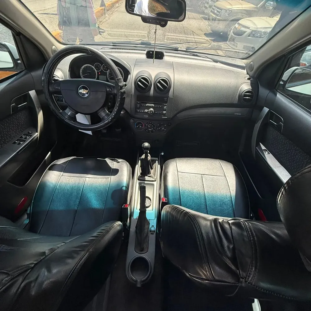 Vista 10 del vehículo: Chevrolet Aveo