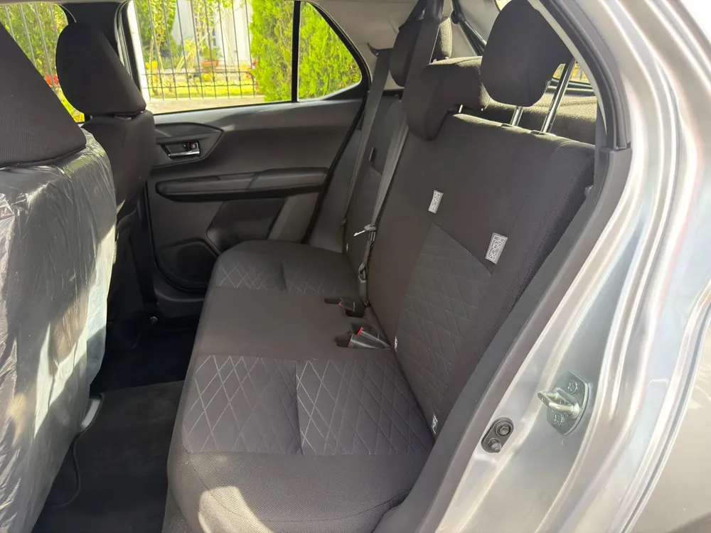 Vista 8 del vehículo: Toyota Agya