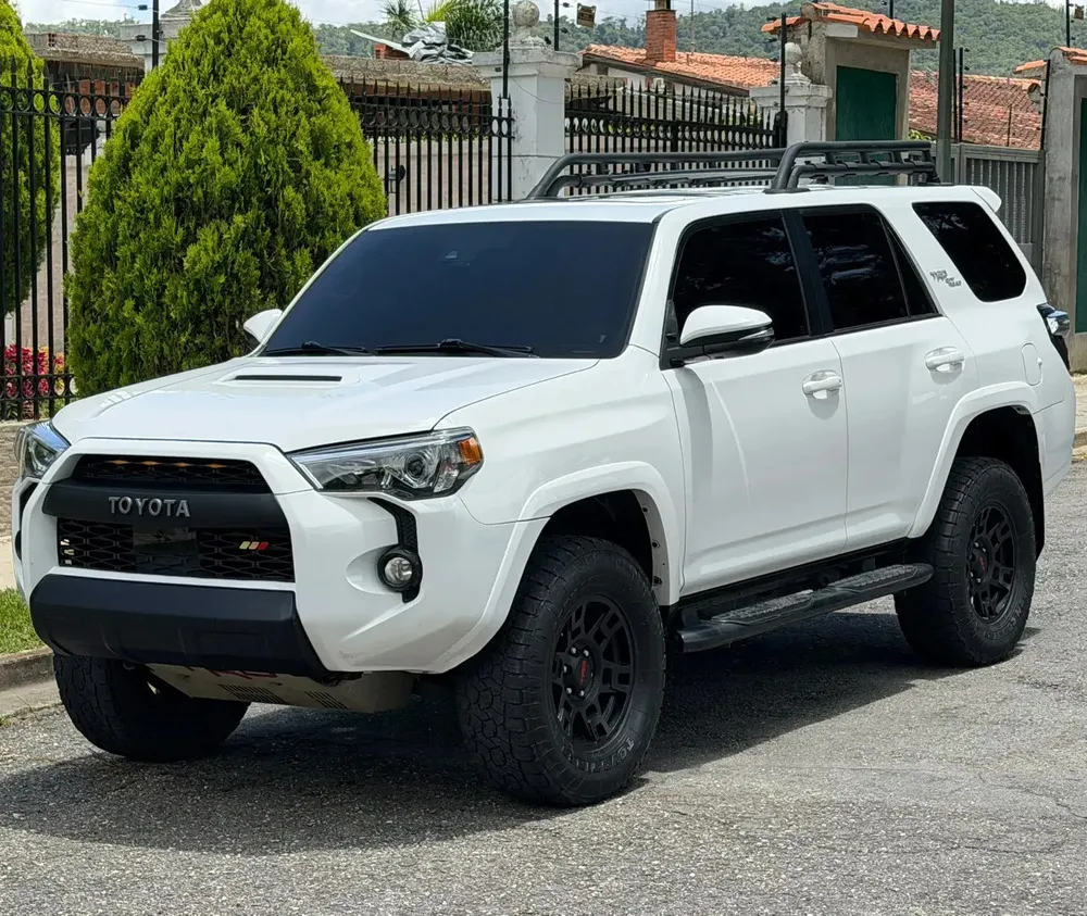 Vista 2 del vehículo: Toyota 4runner