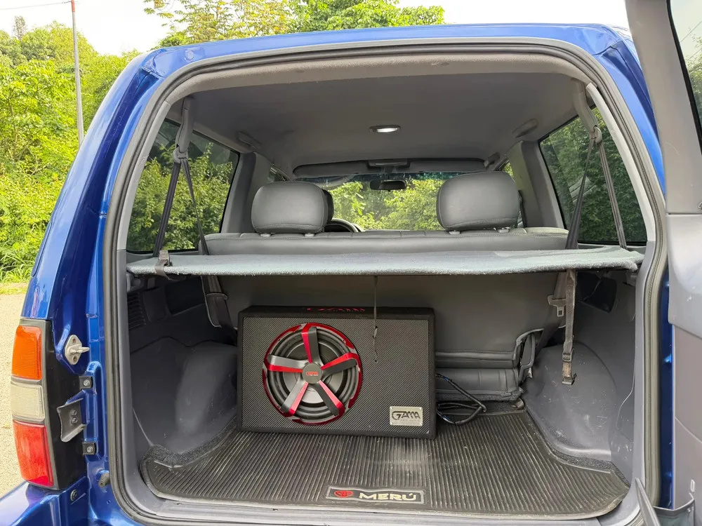 Vista 15 del vehículo: Toyota Merú