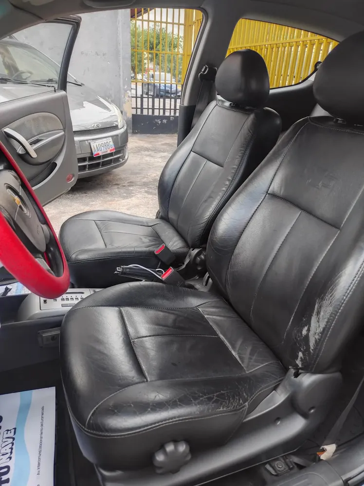 Vista 7 del vehículo: Chevrolet Aveo