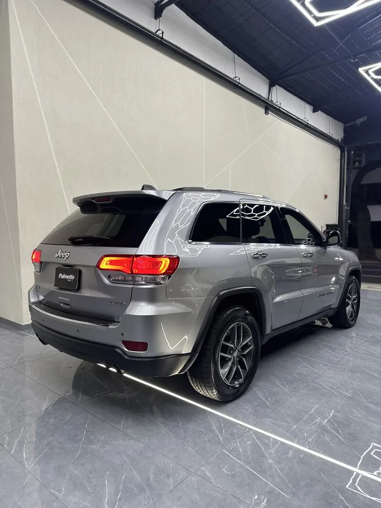 Vista 6 del vehículo: Jeep Grand